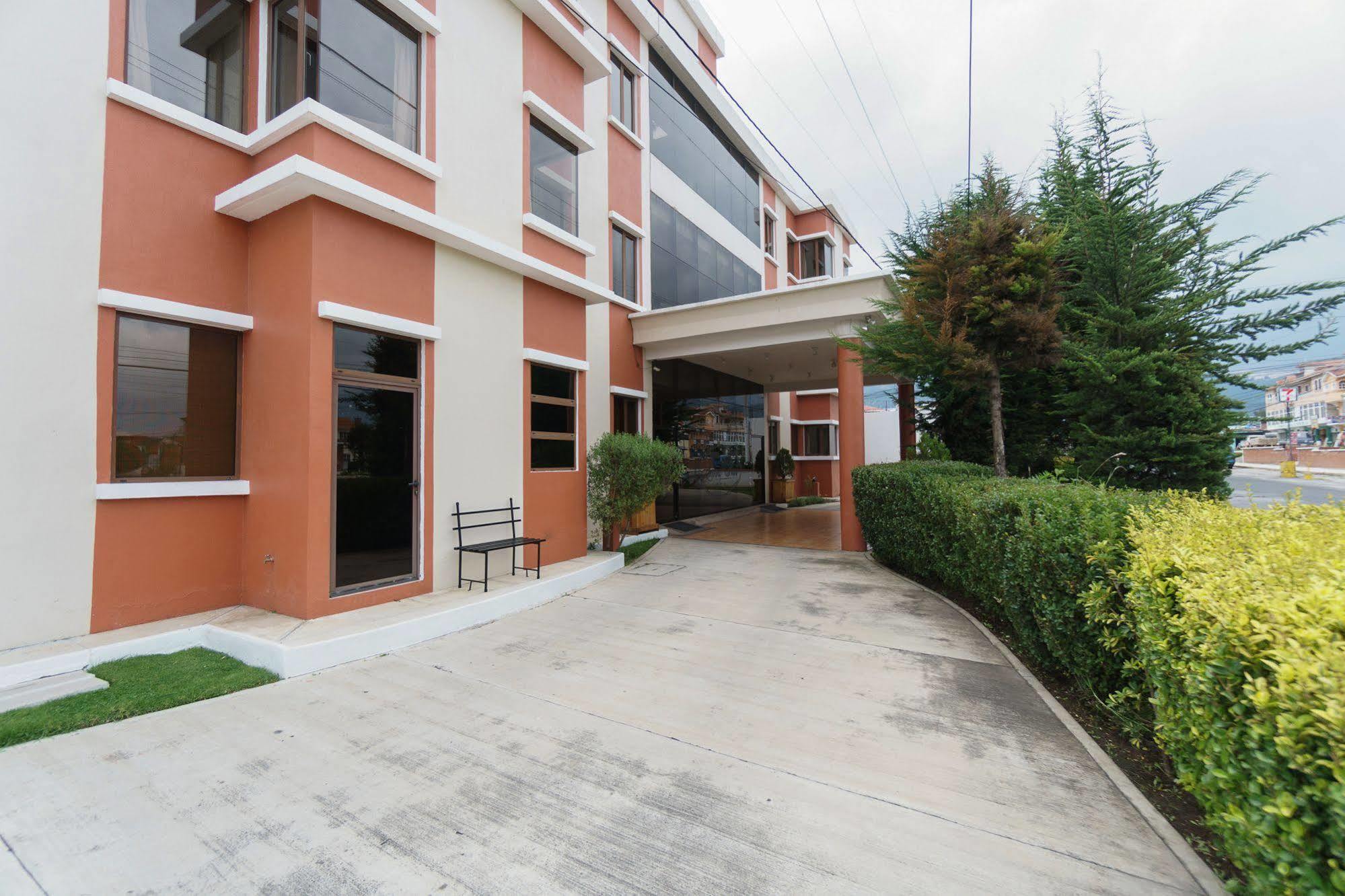 Hotel Anna Inn Olintepeque Ngoại thất bức ảnh