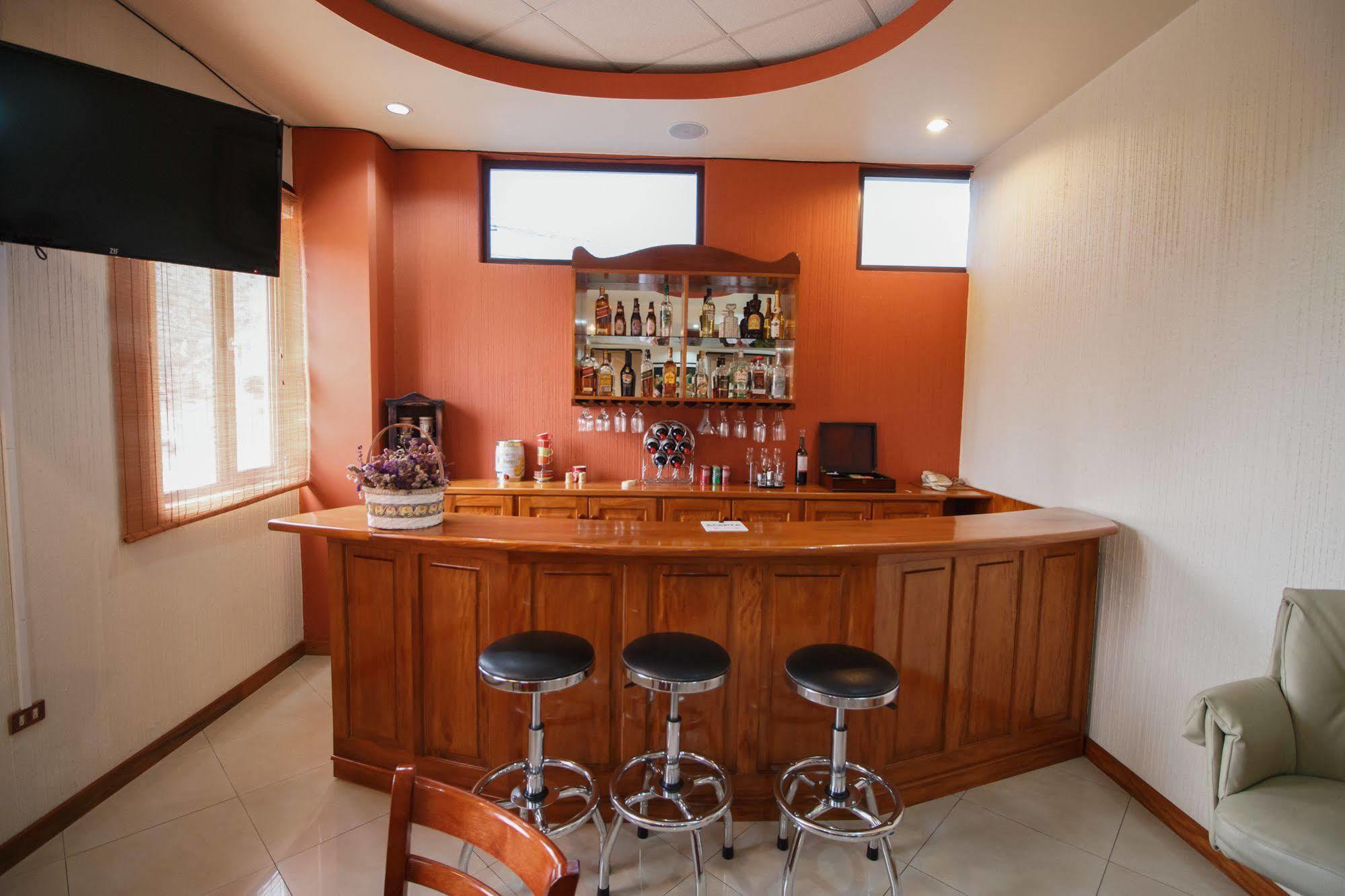 Hotel Anna Inn Olintepeque Ngoại thất bức ảnh