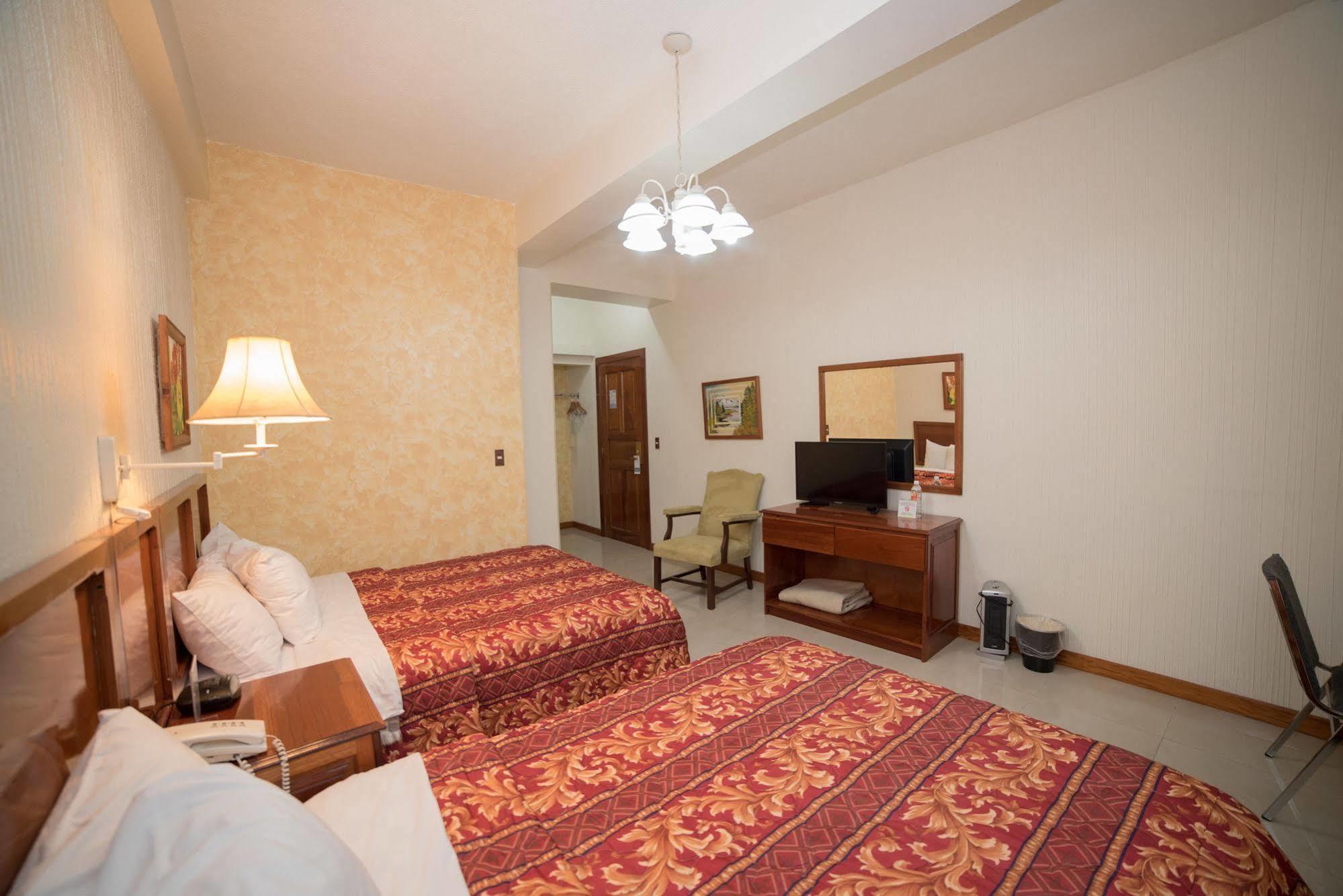 Hotel Anna Inn Olintepeque Ngoại thất bức ảnh
